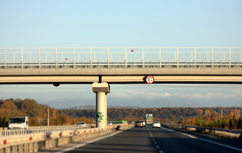 Restricţii de tonaj, luni, pe drumuri naţionale şi autostrăzi, din cauza caniculei. Județele vizate