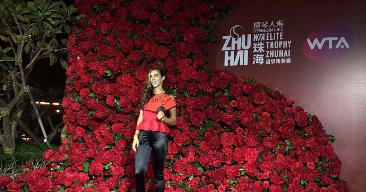 Mihaela Buzărnescu a făcut parada modei la petrecerea jucătoarelor prezente la turneul “Hengqin Life WTA Elite Trophy Zhuhai”