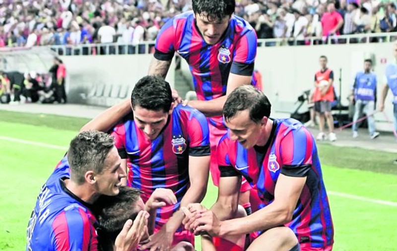 Suntem nr. 1 în Europa! Steaua, Petrolul, Astra şi Pandurii au transformat România în liderul clasamentului coeficienţilor UEFA pe sezonul 2013-2014 