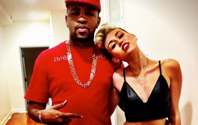 Miley Cyrus s-a combinat cu producătorul ei