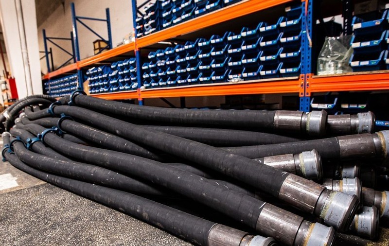 Furtunuri Industriale pentru toate aplicațiile: alege soluția potrivită cu HIDROstore