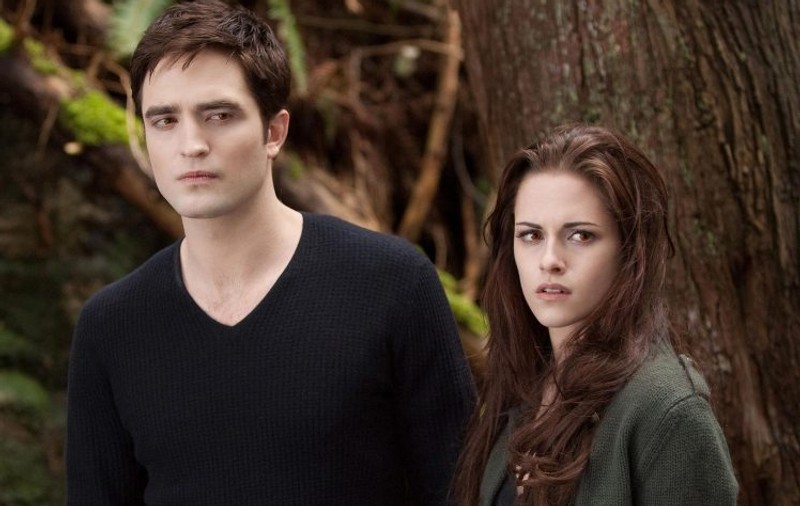 Seria "Twilight", DESFIINŢATĂ de FANI! Vezi ce GREŞELI NUMEROASE au găsit! VIDEO