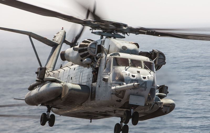 Un elicopter militar cu cinci pușcași marini la bord a dispărut în drum spre California