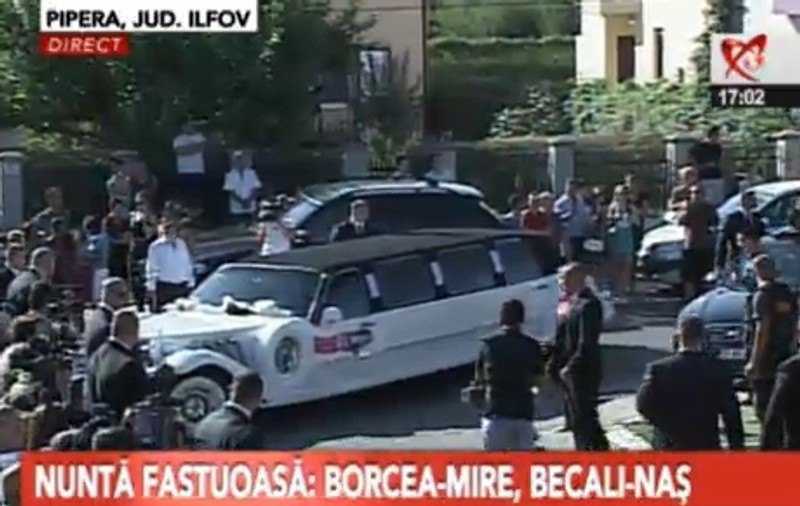 Cristi Borcea şi Alina au ajuns la Biserică