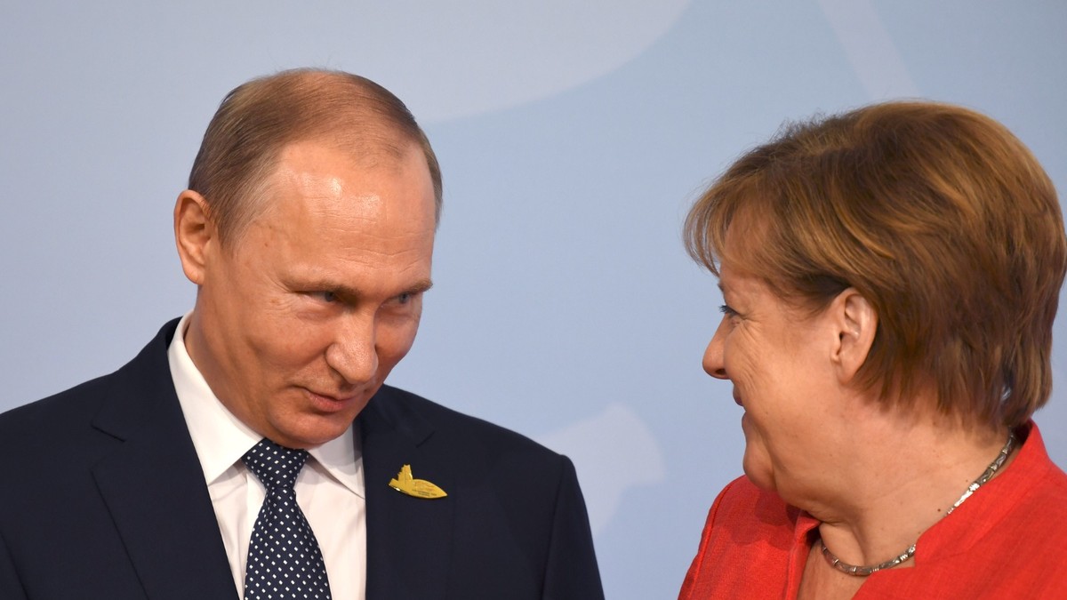 Angela Merkel și Vladimir Putin la reuniunea G20 la Hamburg, Germania, 07.07.2017