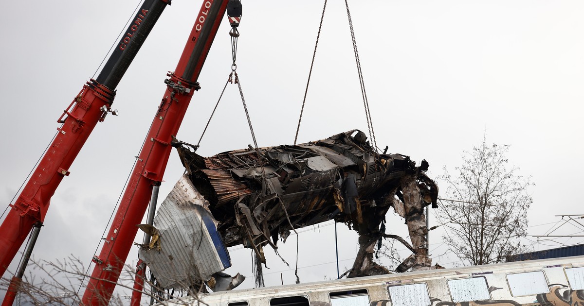 Urmări accident feroviar Grecia Foto: EPA