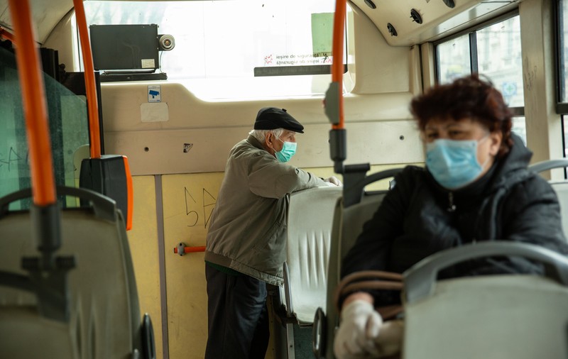 Peste 500 de cazuri noi, în București. Rata de infectare a depășit pragul de 2 la mia de locuitori și în alte două județe