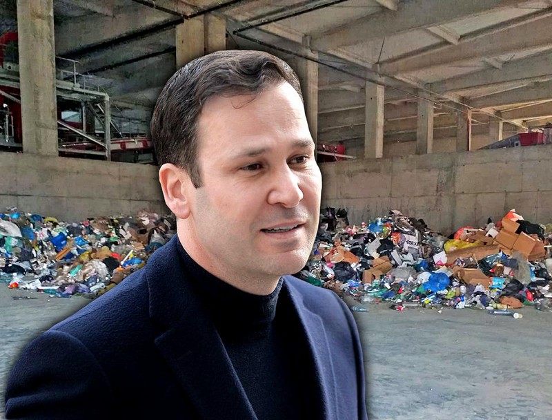 Robert Negoiță și stația de sortare