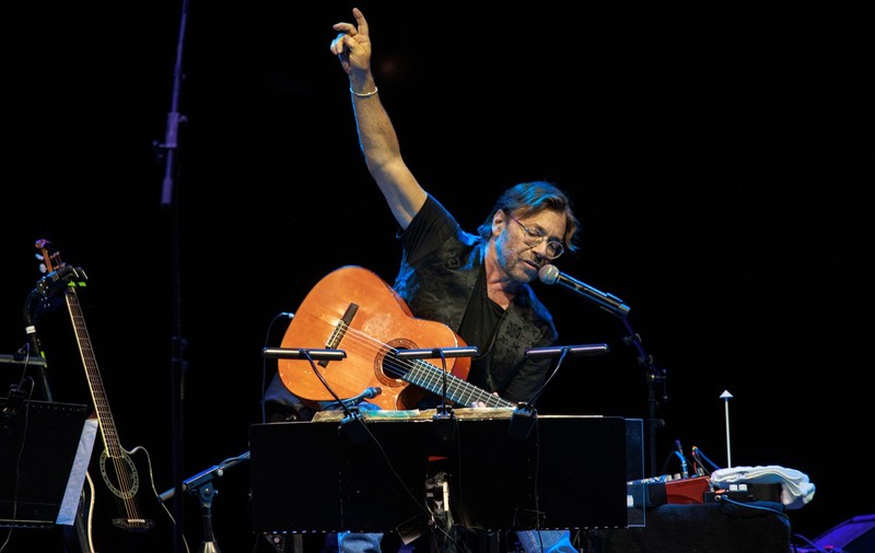 Al Di Meola, externat de la Spitalul Bagdasar- Arseni după ce a făcut infarct pe scenă. Mesaj emoționant pentru medici