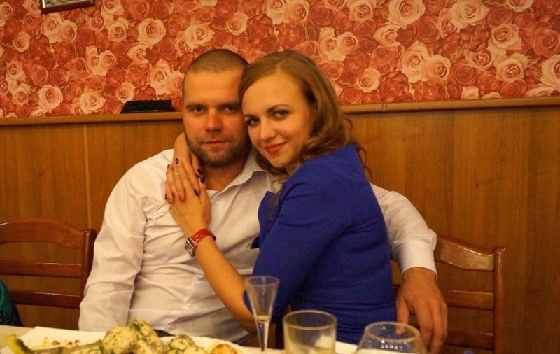 Un bărbat și-a omorât soția în bătaie și se lăuda pe rețelele de socializare cu imaginile cu ea bătută