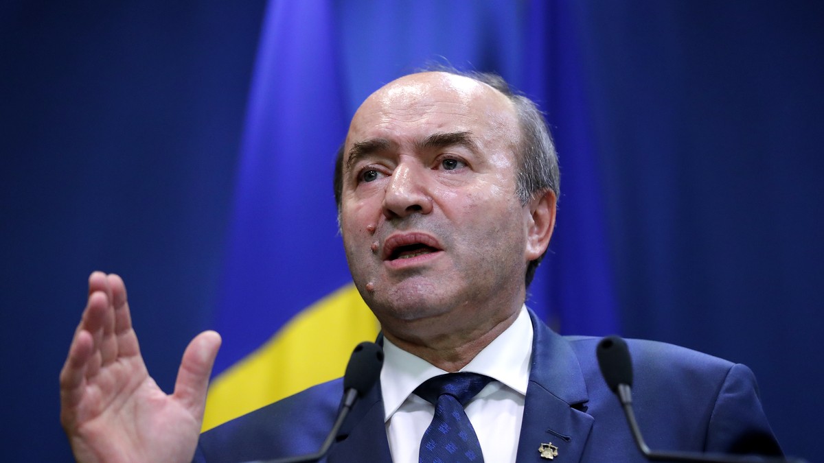 Tudorel Toader mesaj pe Facebook ”șters într-o oră”