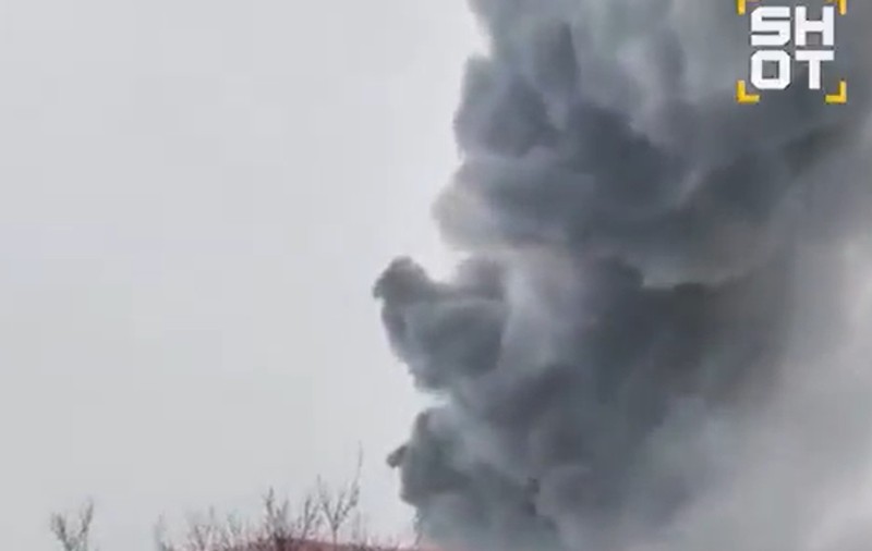 Incendiu puternic în regiunea Moscova unde își are baza escadrila 92 de elicoptere I VIDEO
