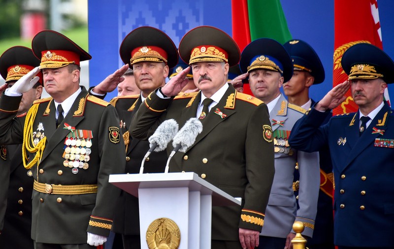 Preşedintele belarus Aleksandr Lukaşenko: Îi ordon ministrului apărării să ia cele mai stricte măsuri