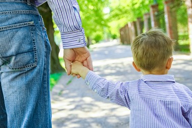 „Îmi doream un moştenitor, iar el e un copil frumos, blond, cu ochi albaştri”, a spus un bărbat, în timpul anchetei | Foto ilustrativă: 123rf