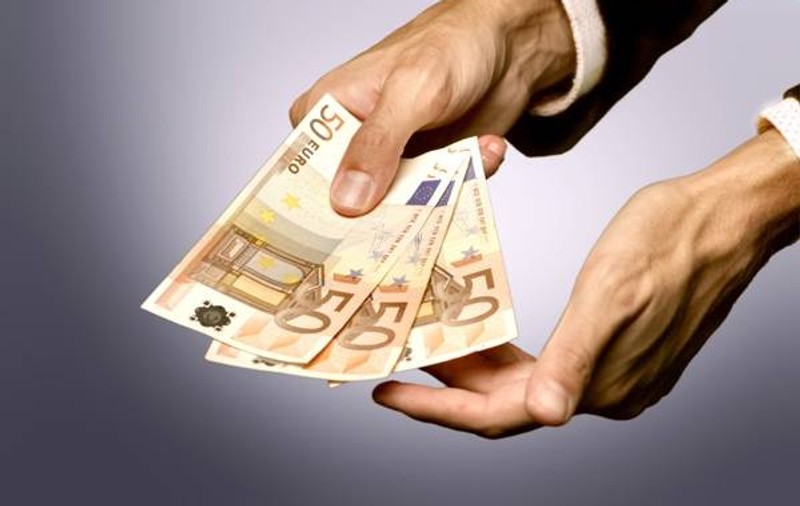 EXCLUSIV / Exportatorii români în Turcia plătesc scump pentru 12 ore de criză