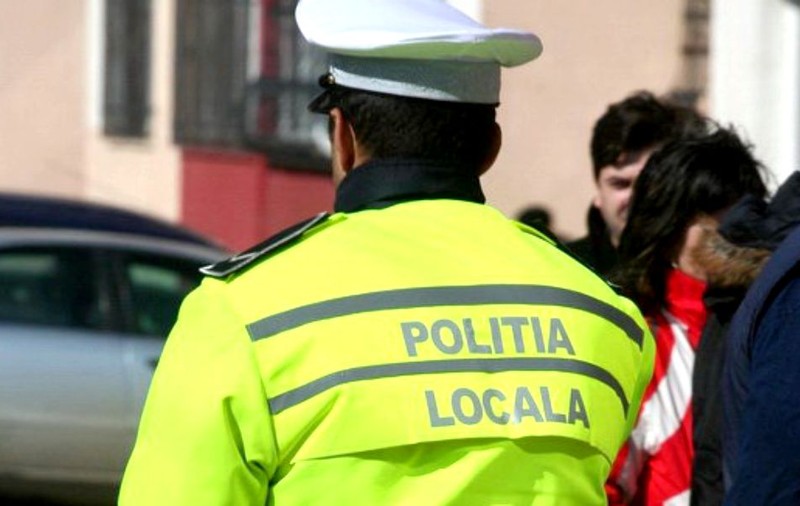 Polițist local, bătut la o nuntă în Buzău. Nuntașii au izbucnit în râs