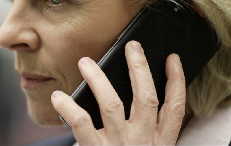 Dacă te sună un necunoscut și te întreabă "Mă auziți acum?", închide imediat telefonul!