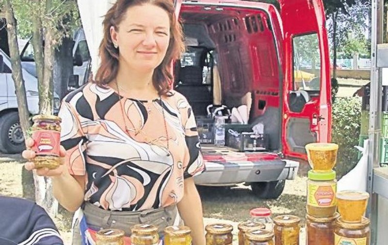 Târg de miere în nordul Capitalei