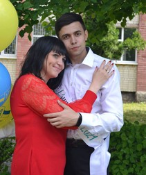Daniel, împreună cu mama | Fotografie din arhiva familiei