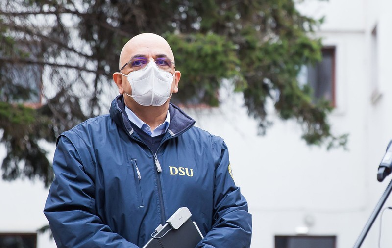 Raed Arafat: „Trebuie oprit microfonul tuturor celor care le spun oamenilor să nu se vaccineze”