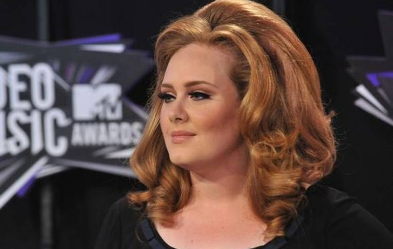 Albumul "21" al lui Adele, cel mai bine vândut material discografic  în 2012