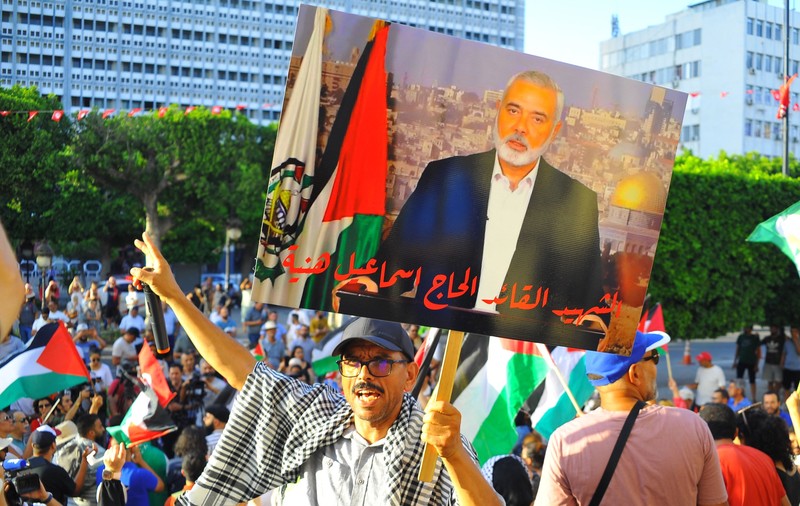 Hamas a cerut „marşuri ale furiei care să înceapă din fiecare moschee” vineri, împotriva uciderii șefului său, Ismail Haniyeh