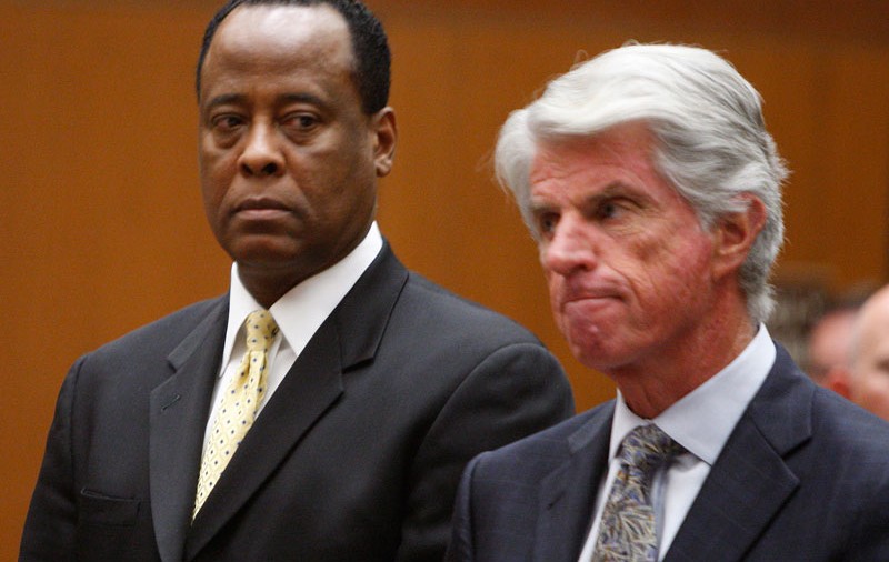 Doctorul Conrad Murray va putea profesa în continuare
