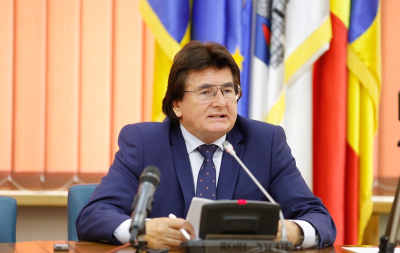 Fostul primar din Timișoara, Nicolae Robu, internat de urgență la spital