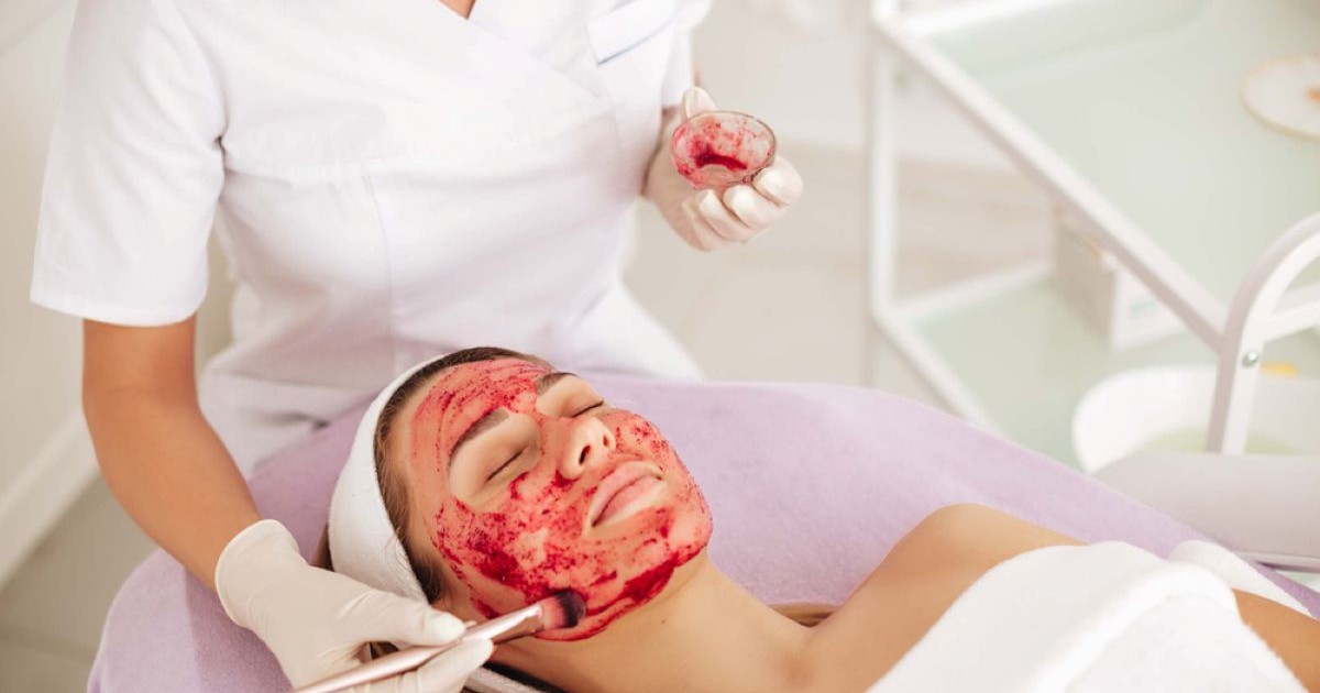 Cum să îţi faci acasă măşti de faţă cu căpşuni. Care sunt beneficiile - Foto Shutterstock