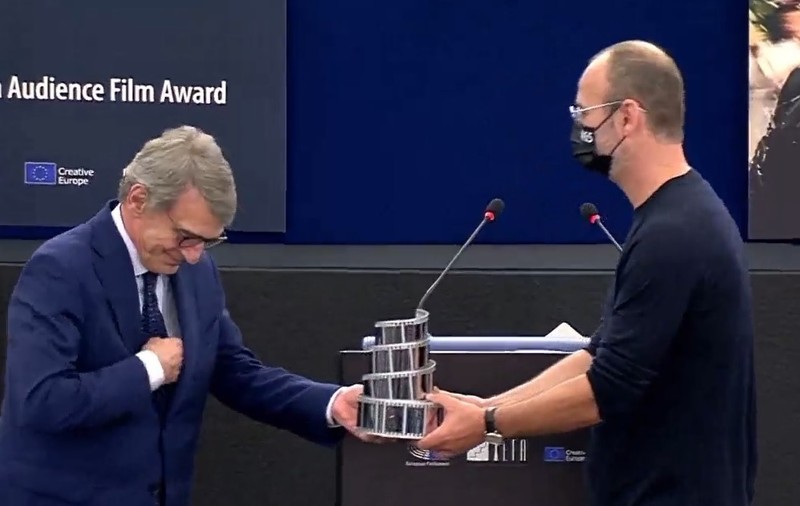 „Colectiv” a câștigat și votul publicului european, și pe cel al Parlamentului European și a devenit cel mai bun film al continentului în 2020!