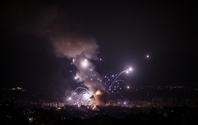 Noi imagini din timpul atacului lansat de Hamas. „Ne aflăm în mijlocul unui război complex, pe mai multe fronturi”, spune liderul armatei israeliene | VIDEO