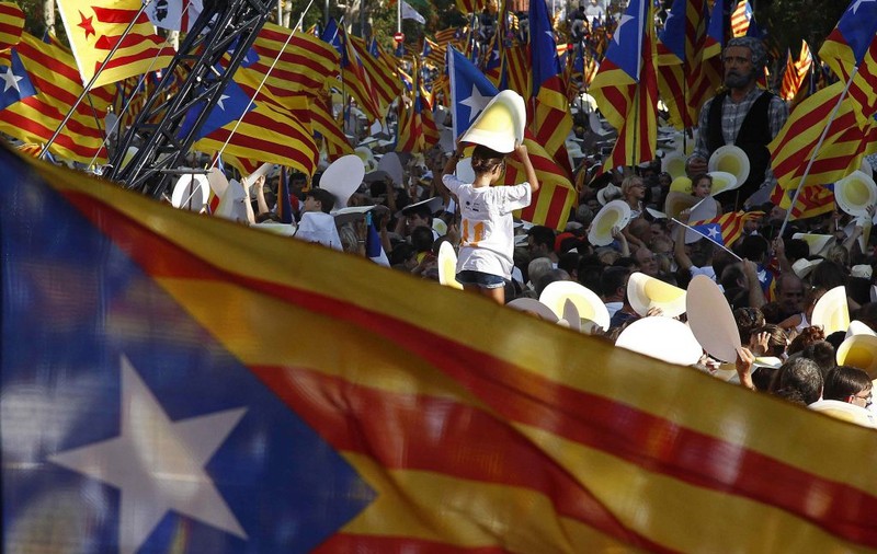 Coșmarul Spaniei și al UE. De ce vrea Catalonia independența și cum s-a ajuns aici