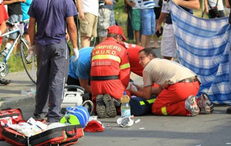 Un copil de 15 ani din Prahova, la un pas de moarte după ce a căzut într-o balastieră