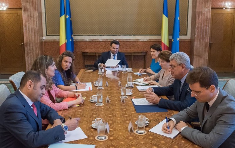 Guvernul va realiza un ghid al lucrătorului român în Spania