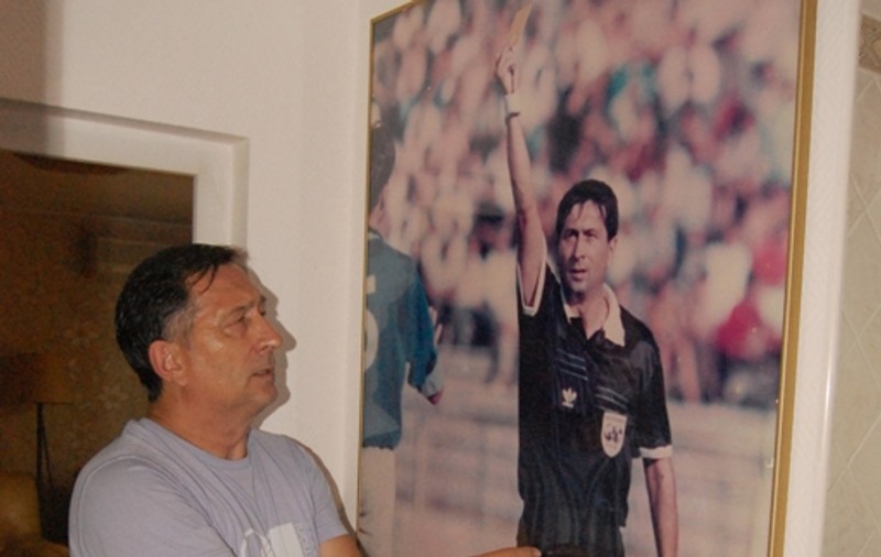 Crăciunescu a primit o minge de la Maradona!