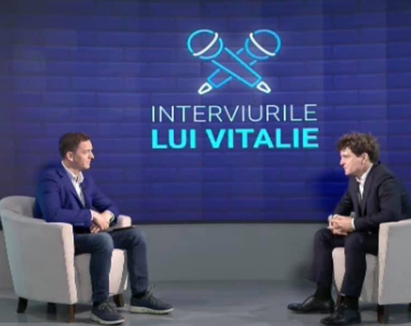 Cum arată primarul Nicușor Dan după ce s-a tuns. „Am primit reproșuri de la multă lume”