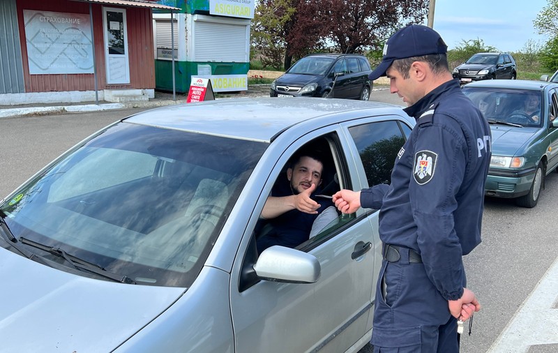 Corespondență de la granița Moldovei cu Transnistria. Speriați de explozii și un eventual război, unii dintre locuitori își fac bagajele: „Să vedeți cozi la vamă, bancomate și acte”