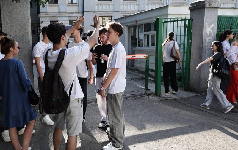 Bac 2026. Poeți ”grei” la subiectul al treilea: Bacovia la real, Arghezi, la uman. Poate e mai bine așa