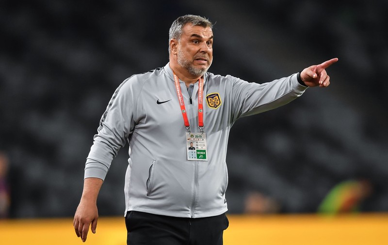 Cosmin Olăroiu, făcut praf de un fost elev: “Un antrenor laș, fără personalitate”