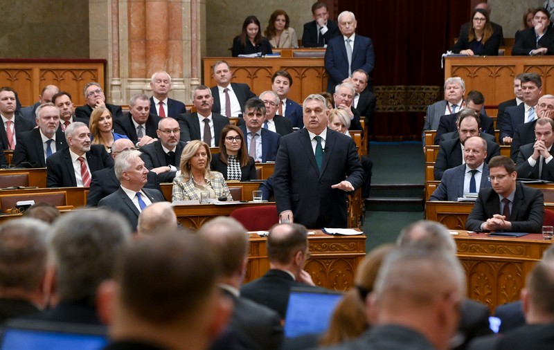 Ungaria îi cere Suediei să nu mai emită păreri critice despre Parlamentul de la Budapesta, dacă vrea să-i ratifice aderarea la NATO