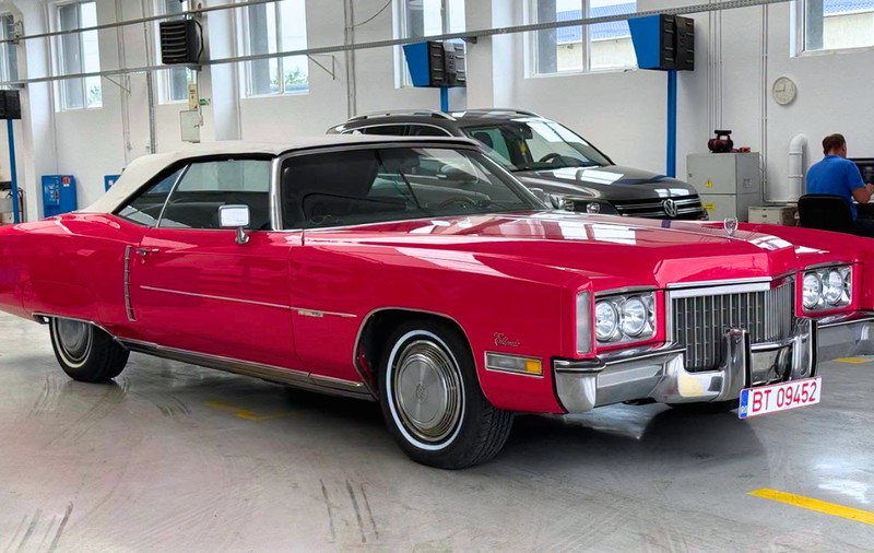Cadillac Eldorado a atras atenția la RAR Botoșani. Foto: Facebook/RAR