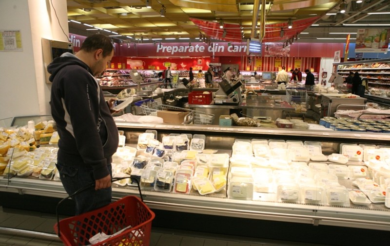 Lege: Supermarketurile, obligate să vândă mai multe produse românești