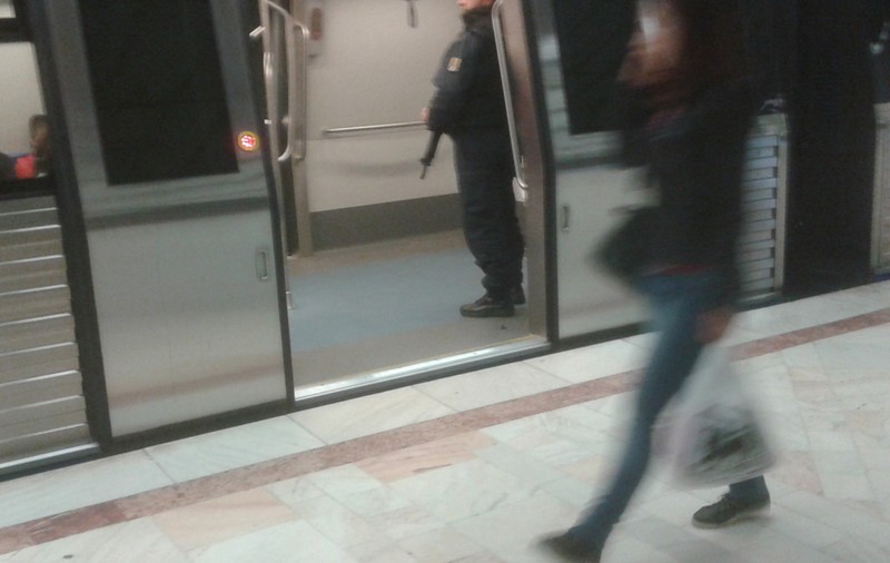 EXCLUSIV | Jandarmii înarmați nu se opresc doar la metrou! Unde vor mai putea fi văzuți în perioada următoare