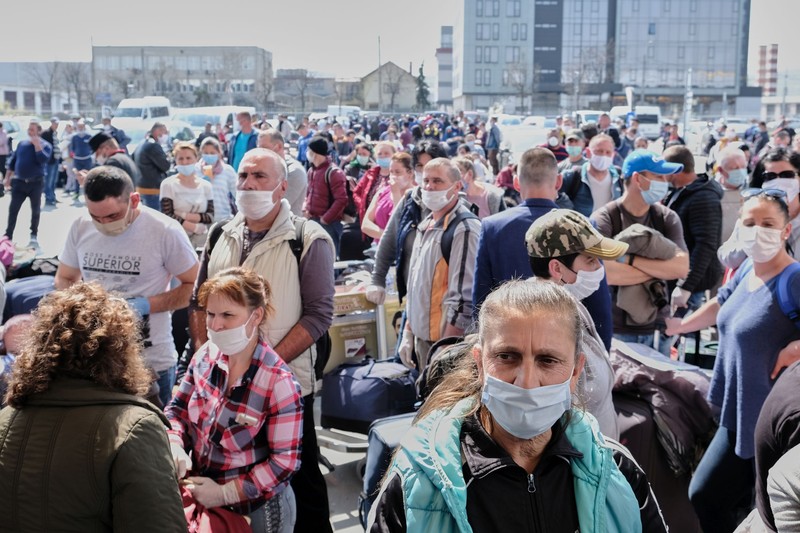 Așa a arătat astăzi intrarea în aeroportul din Cluj. Foto: Hepta