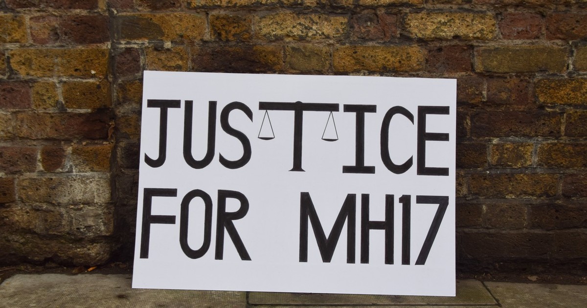 Un banner în care se cere justiție pentru doborârea zborului MH17. Imagine cu caracter ilustrativ Foto: Profimedia