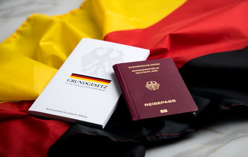 Cum obții cetățenia germană. Acte necesare și condiții