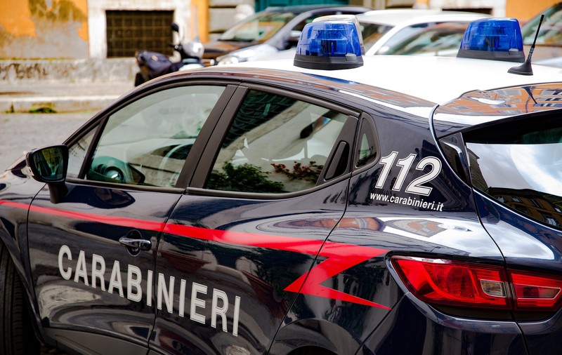 Schimbările Codului Rutier italian pe înțelesul tuturor. Ce trebuie să știe românii din Italia cu mașini înmatriculate în țară, pentru a nu risca amenzi usturătoare
