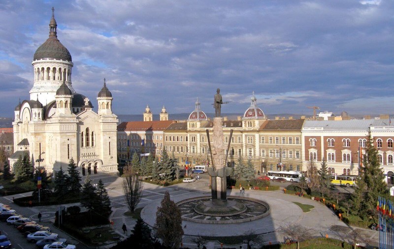 Și Clujul a depăşit rata de  infectare de 3 la mia de locuitori. Autoritățile decid azi noi restricții