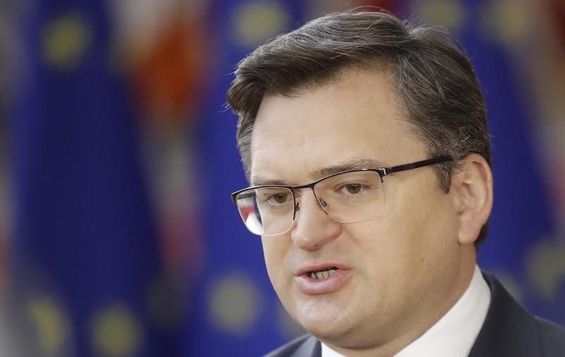 Ministrul de externe ucrainean: „Luptăm pentru fiecare centimetru din pământul nostru, în fiecare oraș și fiecare sat, până când vom câștiga”