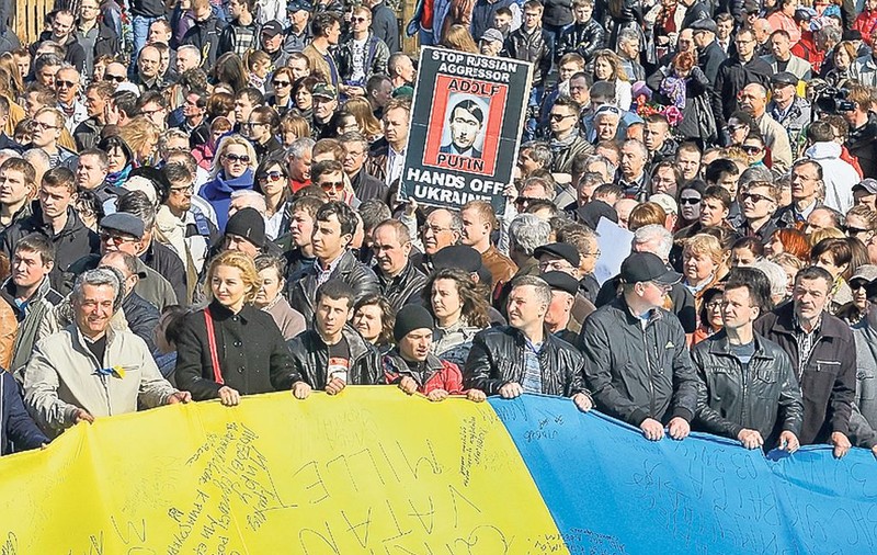 Tătarii din Crimeea au votat autonomia